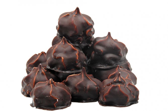 Meringues "Maison" enrobées de chocolat noir