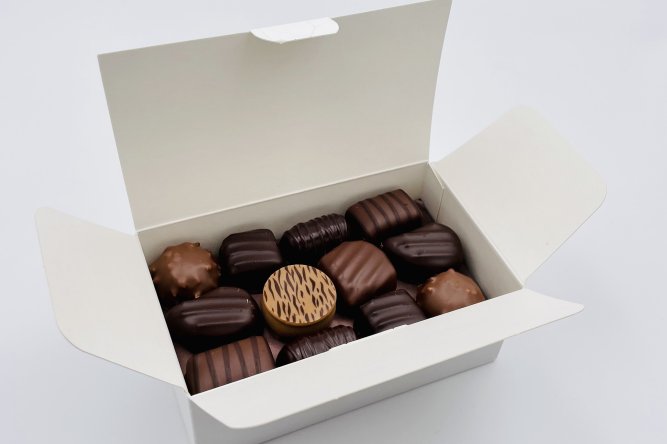 Ballotin Classique. Assortiment de 24 chocolats.